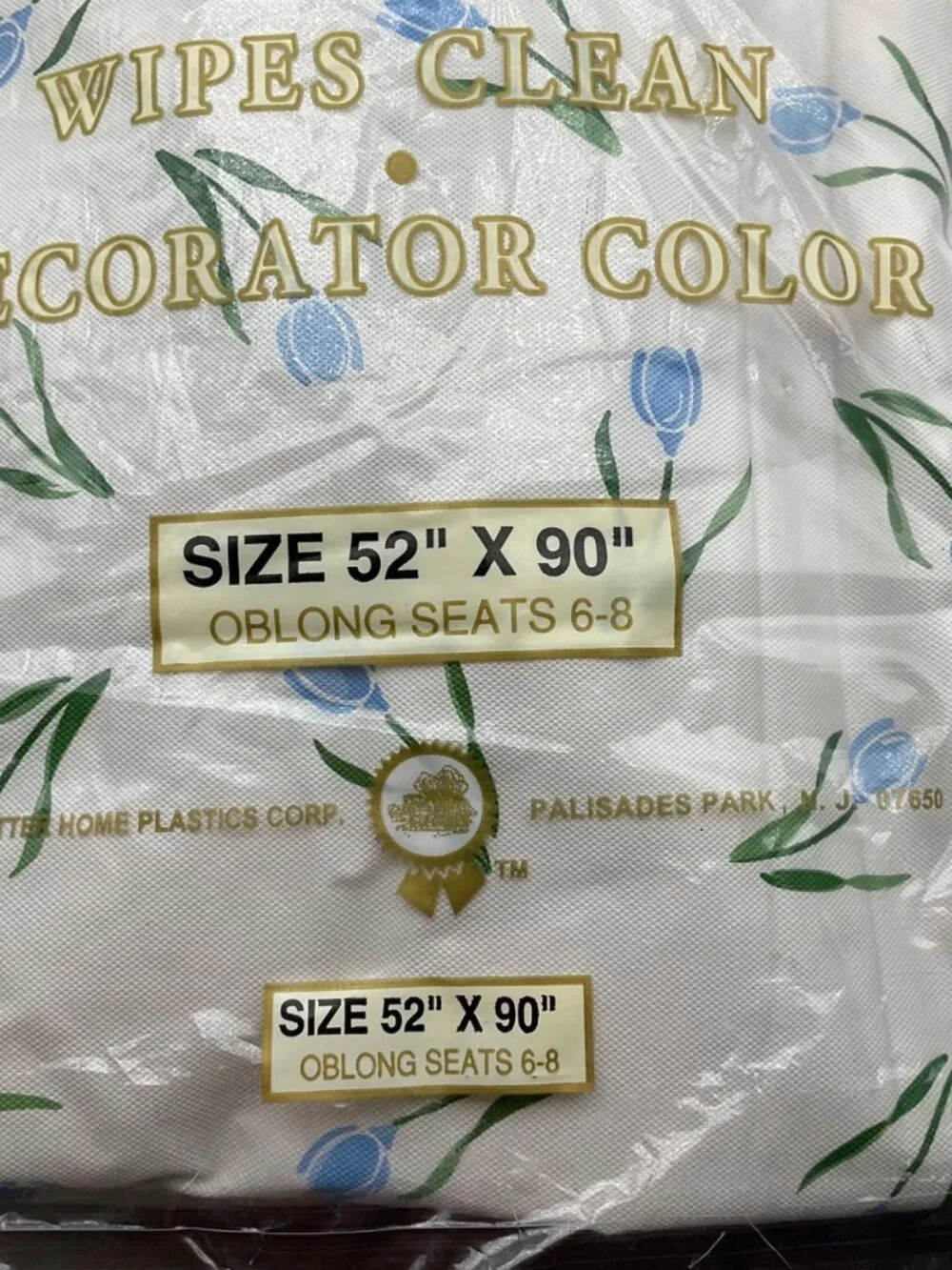 Vintage 80's Better Home Flannel Back Tablecloth 52